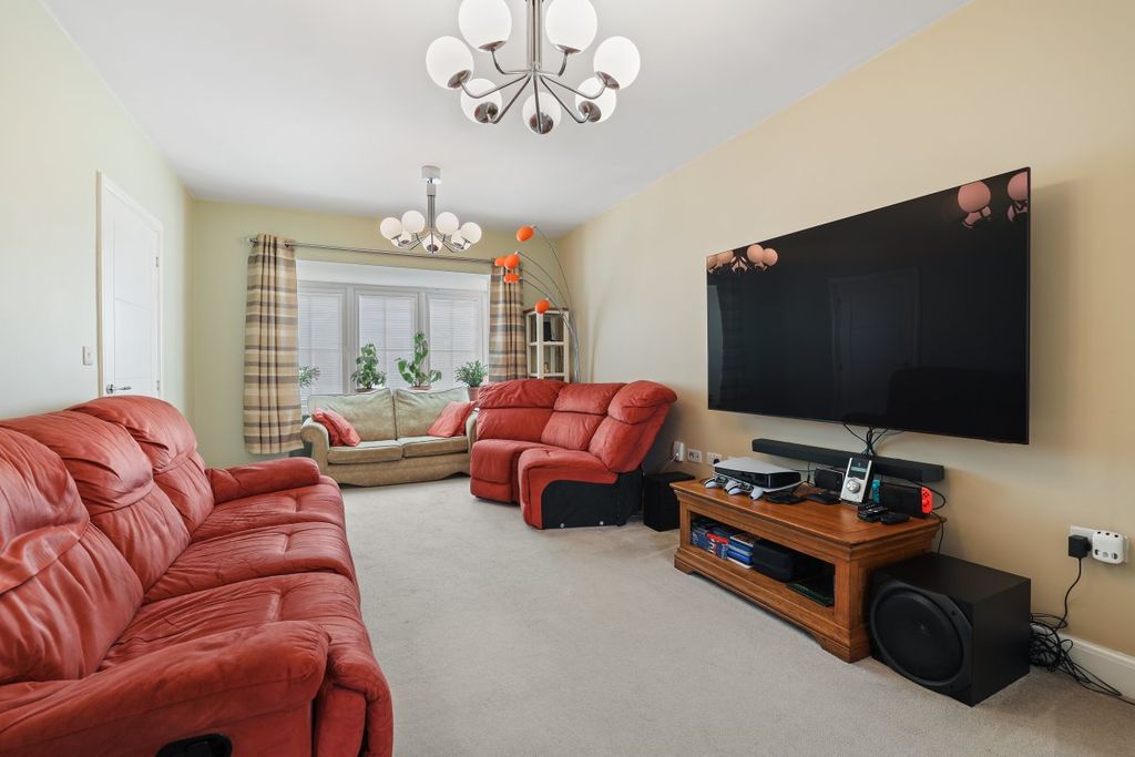 Property photo 3 of 29 Living Room