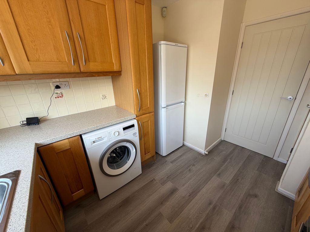 Property photo 3 of 12 Image