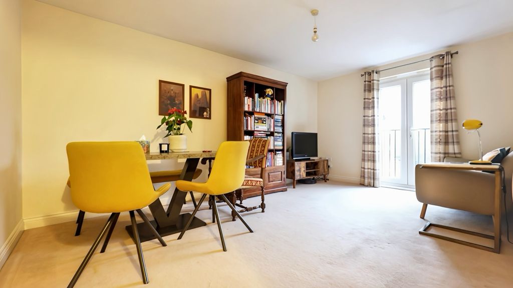 Property photo 2 of 12 Img_7197