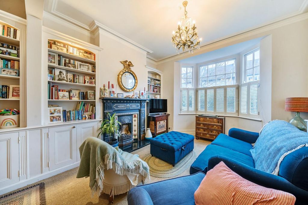 Property photo 2 of 12 Picture 2