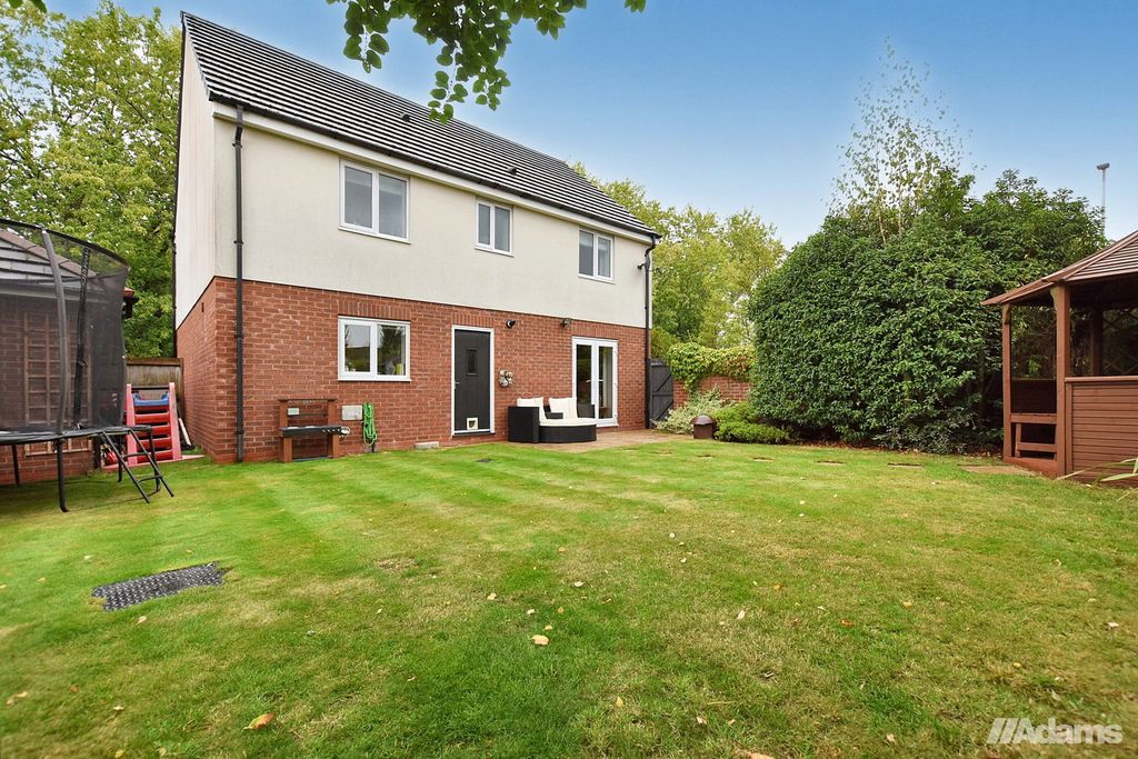 Property photo 2 of 25