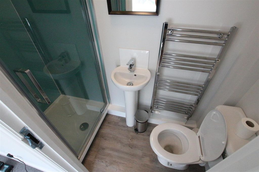 Property photo 3 of 8 Img_9728.Jpg