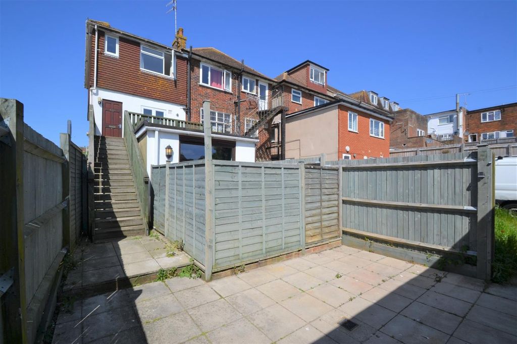 Property photo 3 of 5 Patio