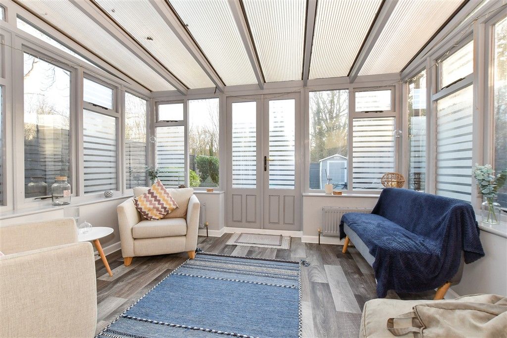 Property photo 2 of 9 Conservatory