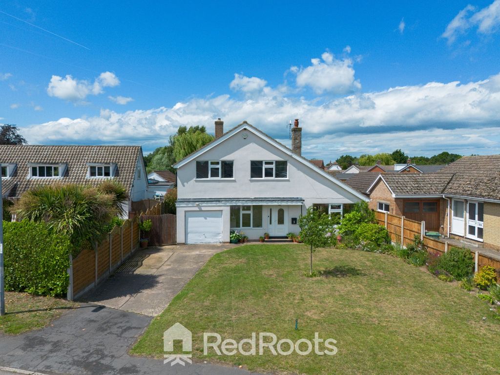Property photo 1 of 27 4990171
