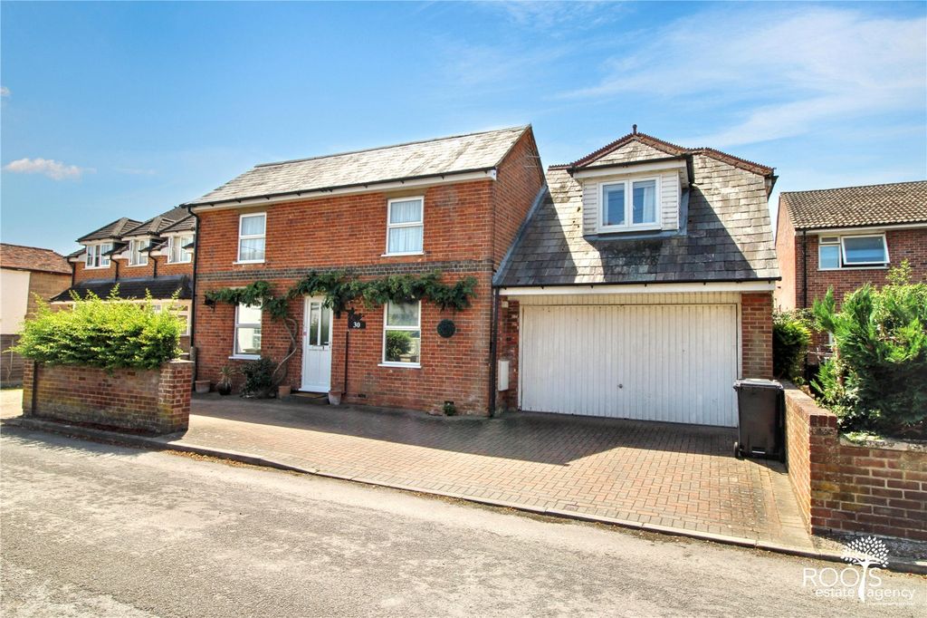 Property photo 1 of 16 Picture No. 02
