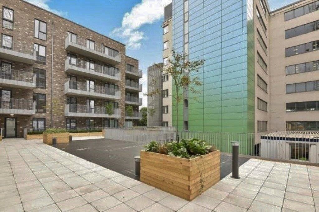 Property photo 1 of 7 Exterior