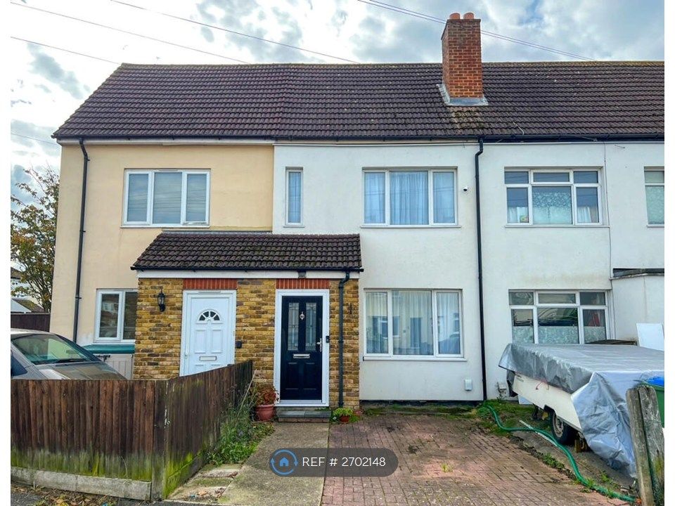 Property photo 3 of 12 Entrance