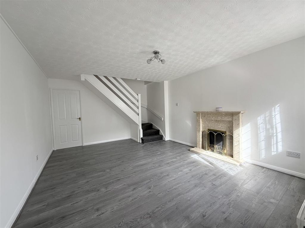 Property photo 2 of 11 Fullsizerender.Jpeg