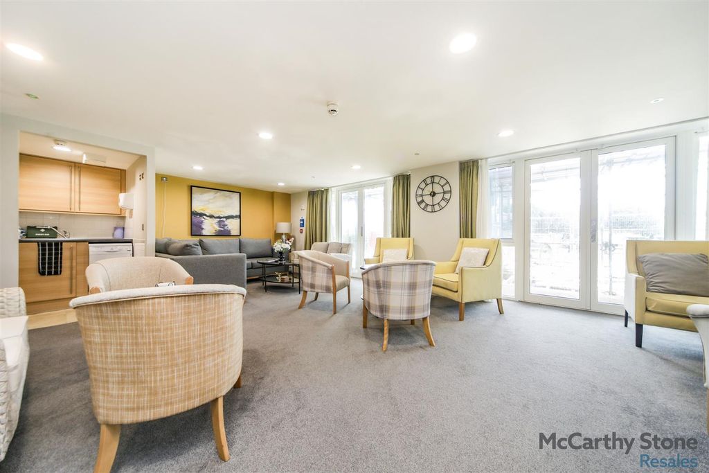 Additional image 29 of 2 bed flat for salePavilion Court, Hamilton Gardens, Felixstowe IP11
