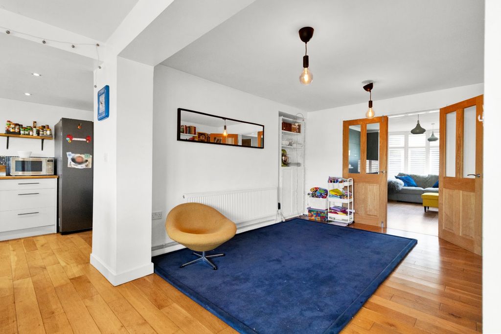 Additional image 11 of 4 bed detached house for saleCourtway, Stroud, Gloucestershire GL5