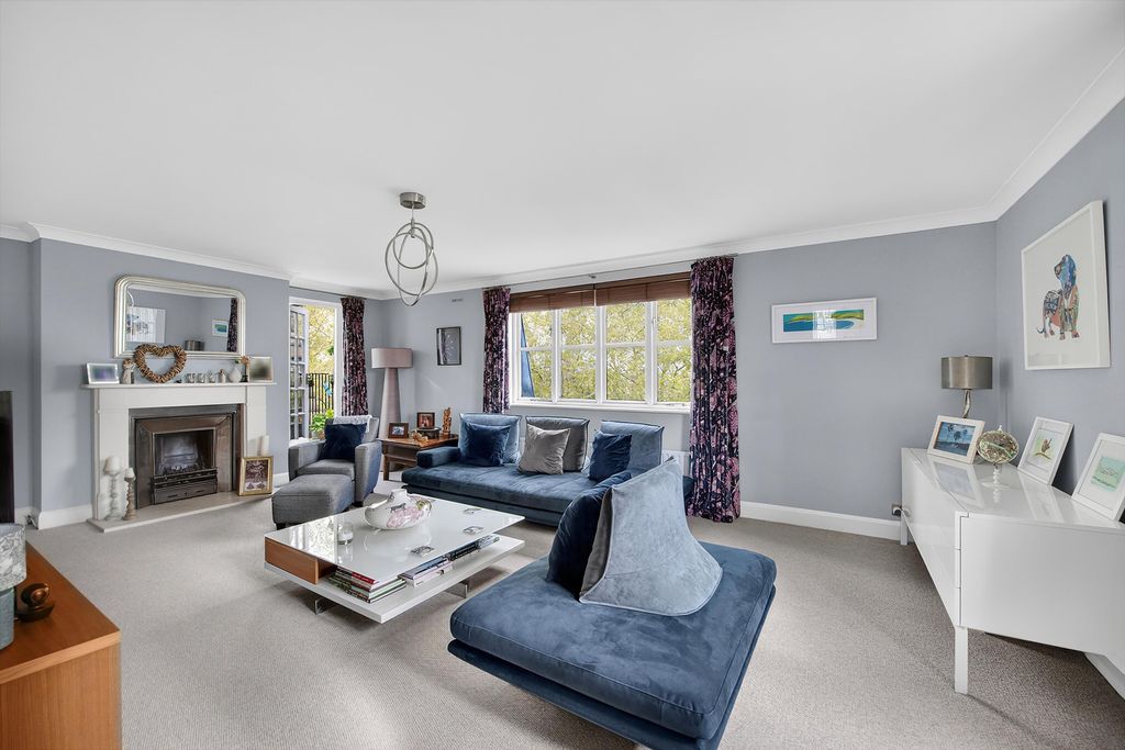 Property photo 2 of 13 Image