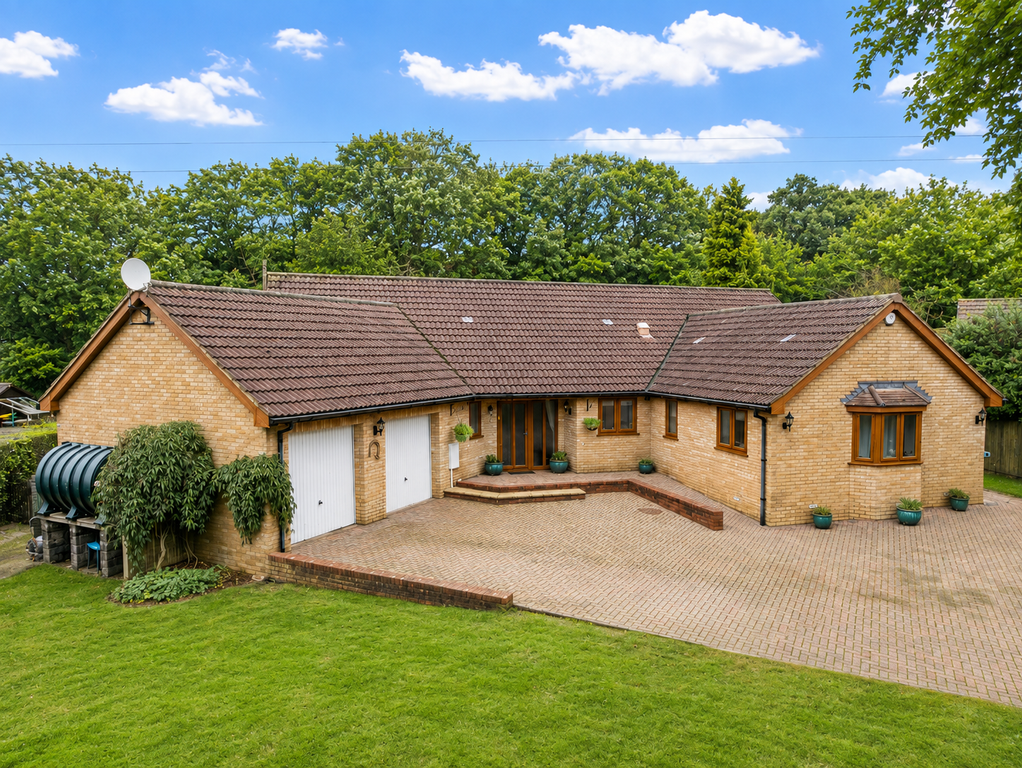 Property photo 1 of 31