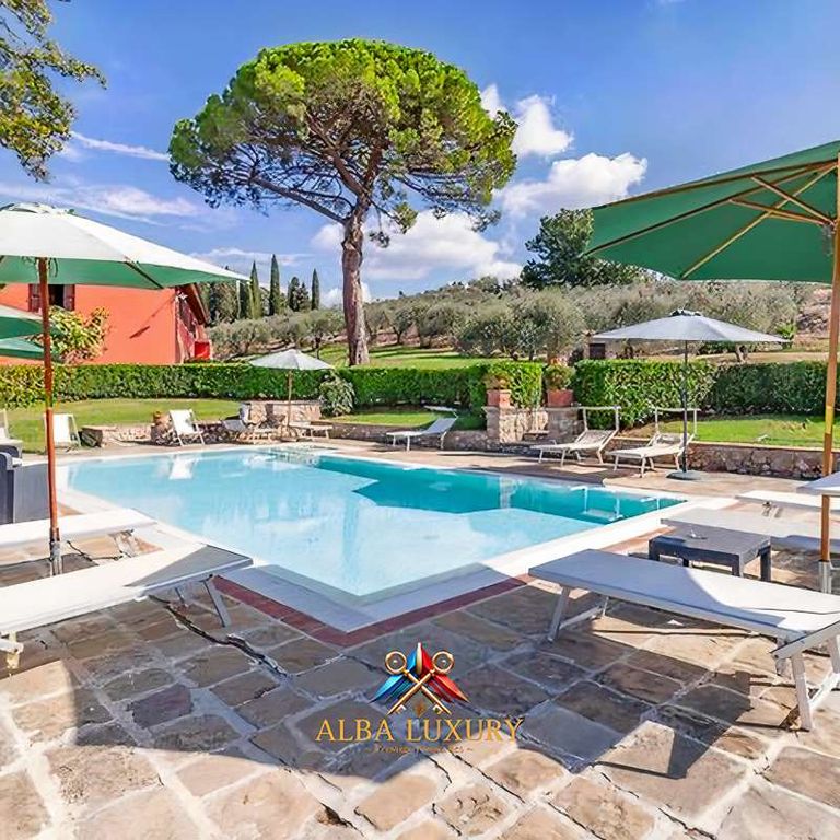 Property photo 3 of 32