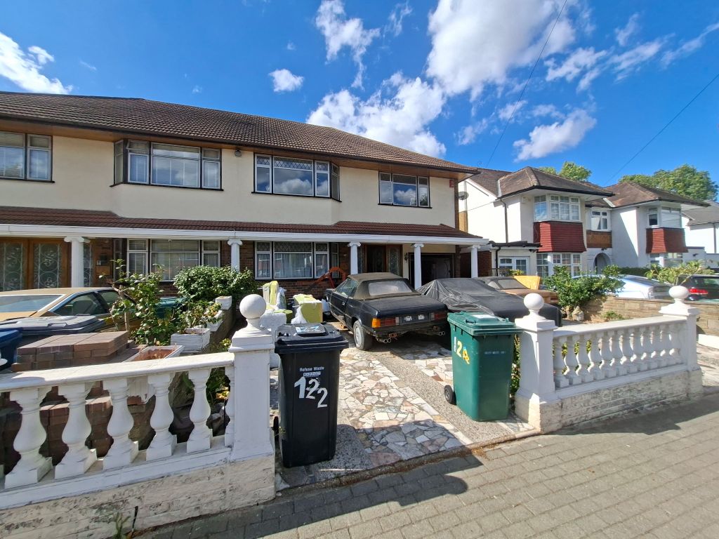 Property photo 1 of 68