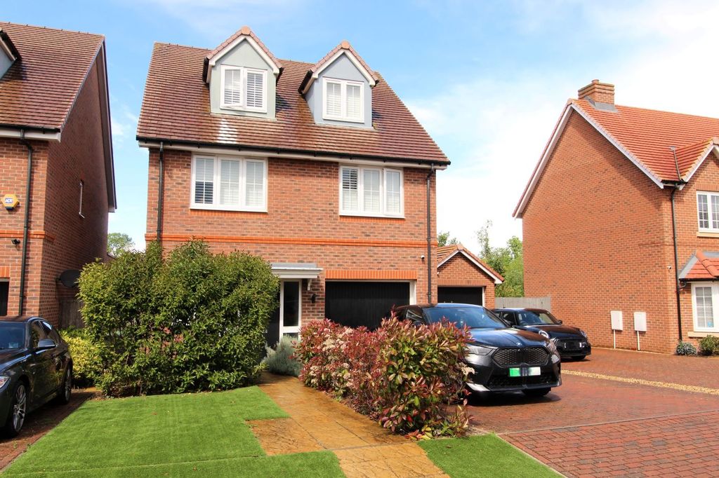 Property photo 1 of 2 Img_3334