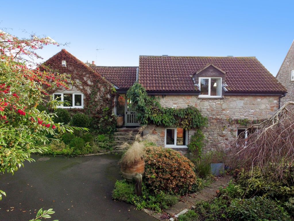 Property photo 1 of 19 2860474