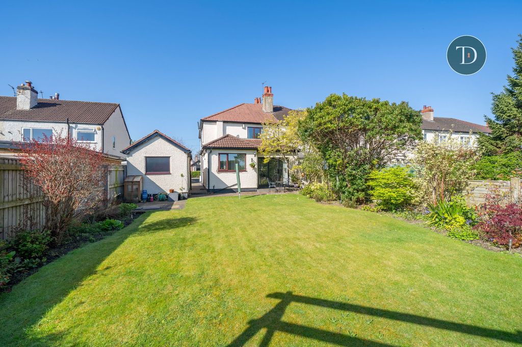 Property photo 3 of 37