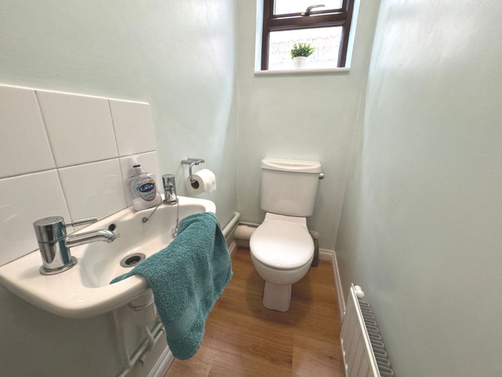 Property photo 3 of 19