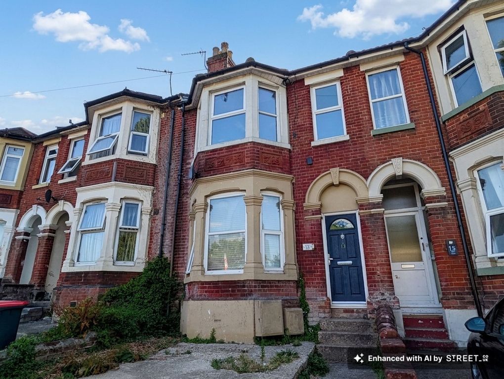 Property photo 3 of 11