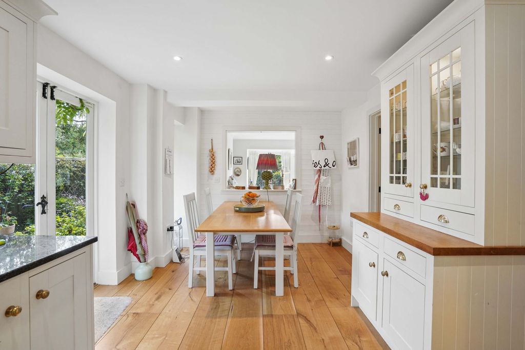 Property photo 3 of 15 Kitchen/Diner