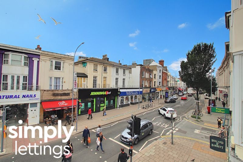 Property photo 3 of 10 Photo 1