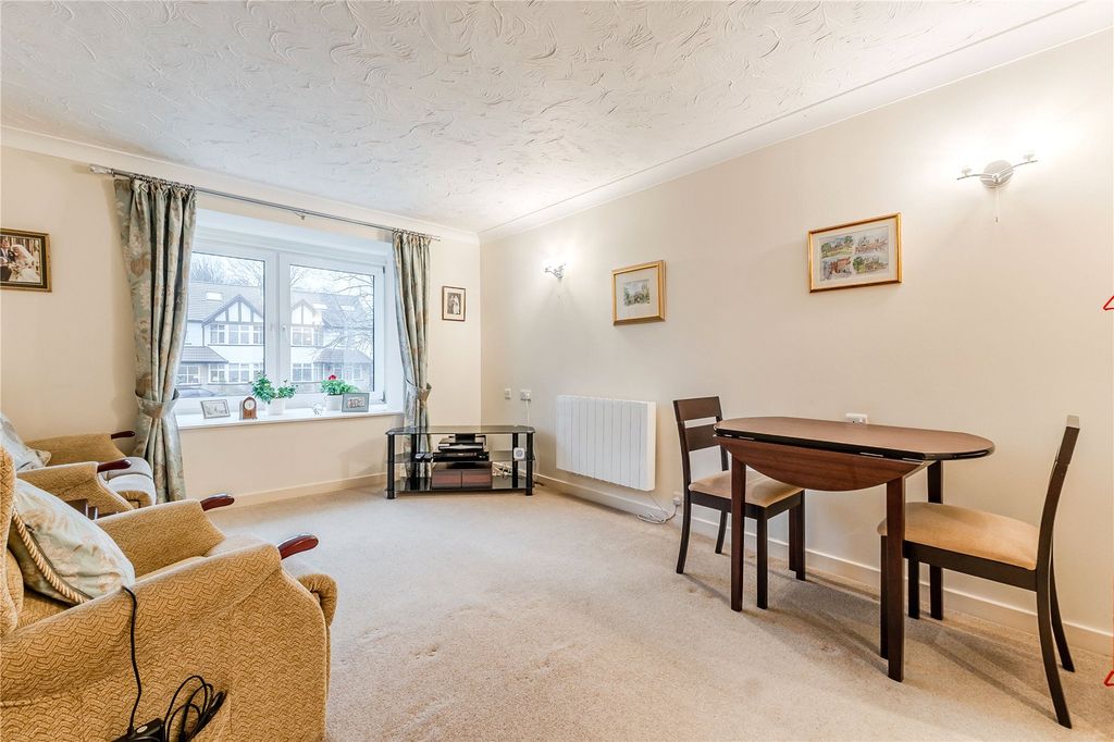 Property photo 3 of 12 Picture No. 04