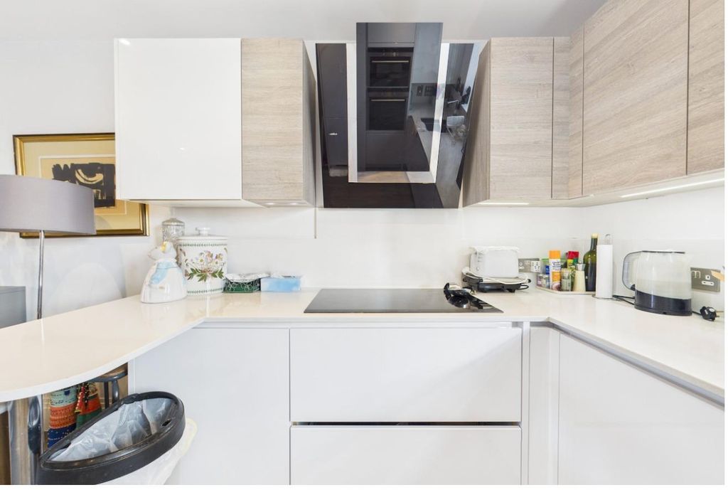 Property photo 3 of 10 Original-DC98E62E-8Fa9-41Bc-B23D-9A64Cf500F8B.Jpeg