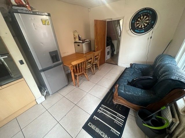 Property photo 3 of 8 Images