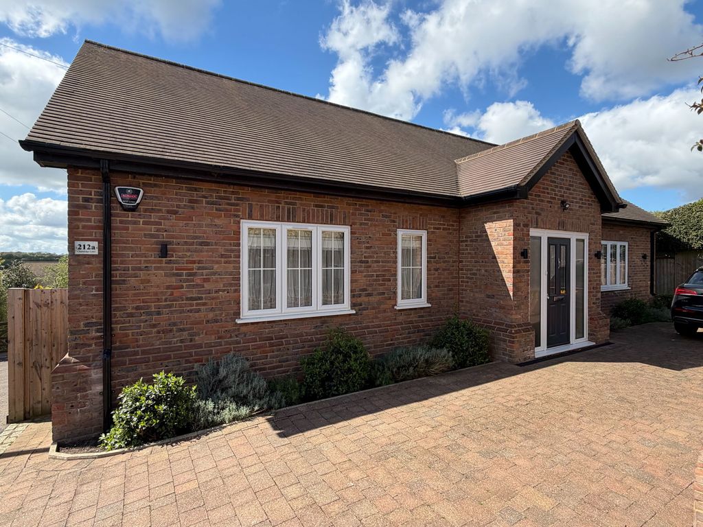 Property photo 2 of 31
