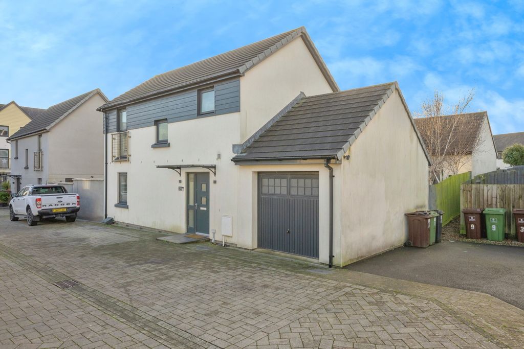 Property photo 1 of 22 Pbox-Img.Jpg