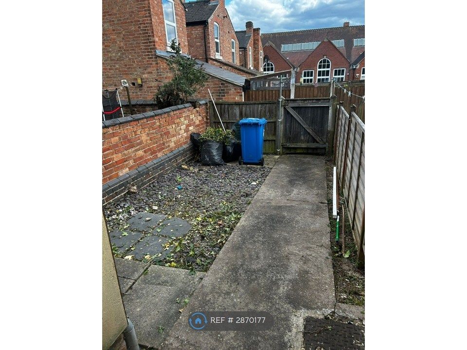 Property photo 3 of 7