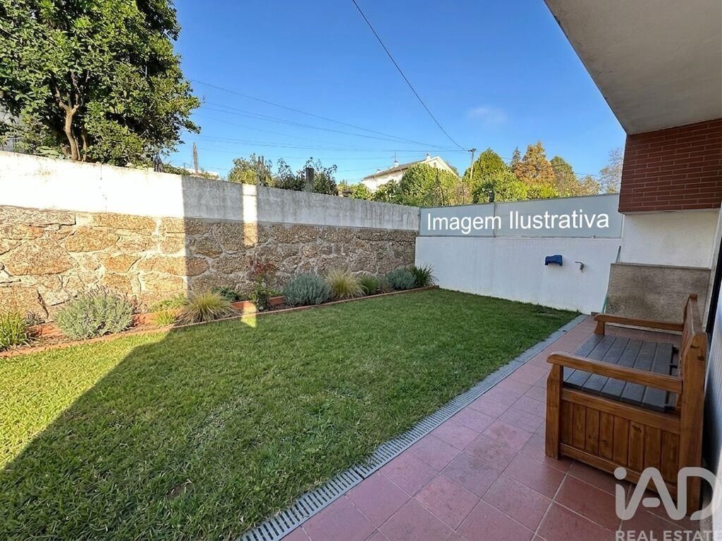 Property photo 3 of 37