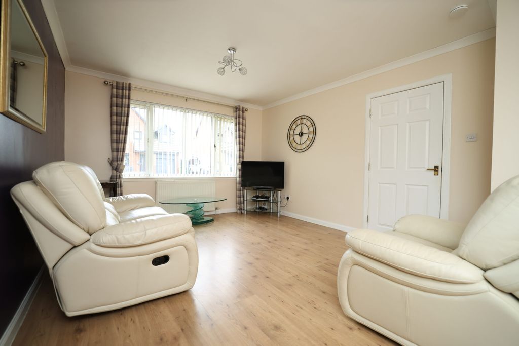 Property photo 3 of 29