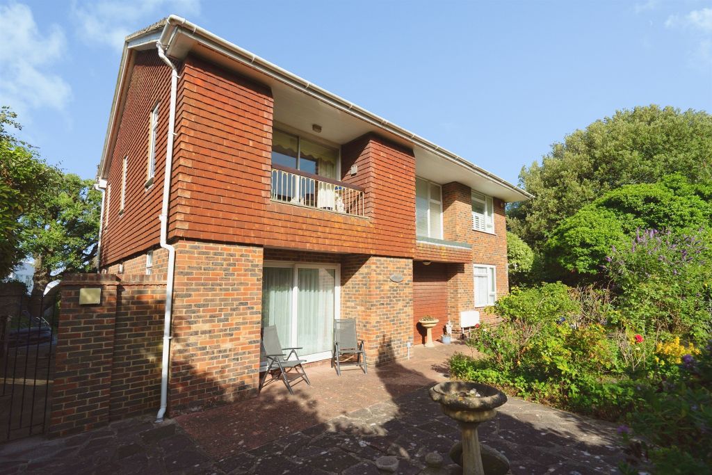 Property photo 1 of 15