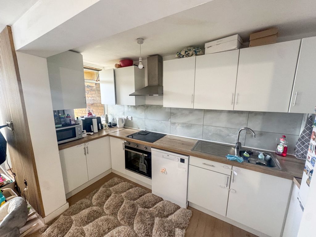 Property photo 1 of 10 Img_8346