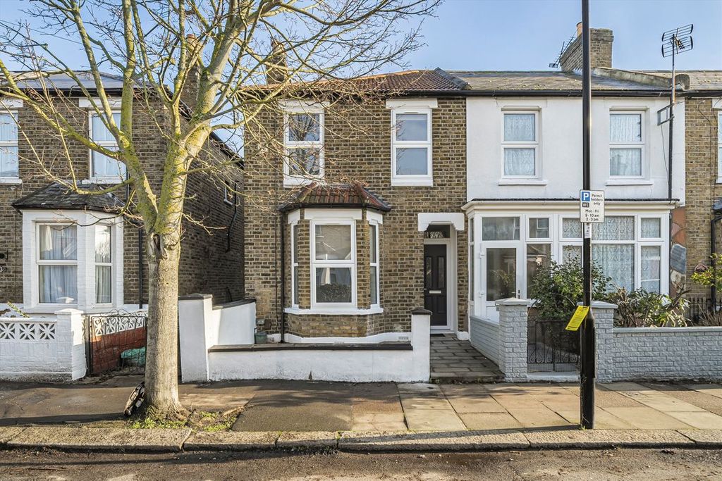 Property photo 1 of 7