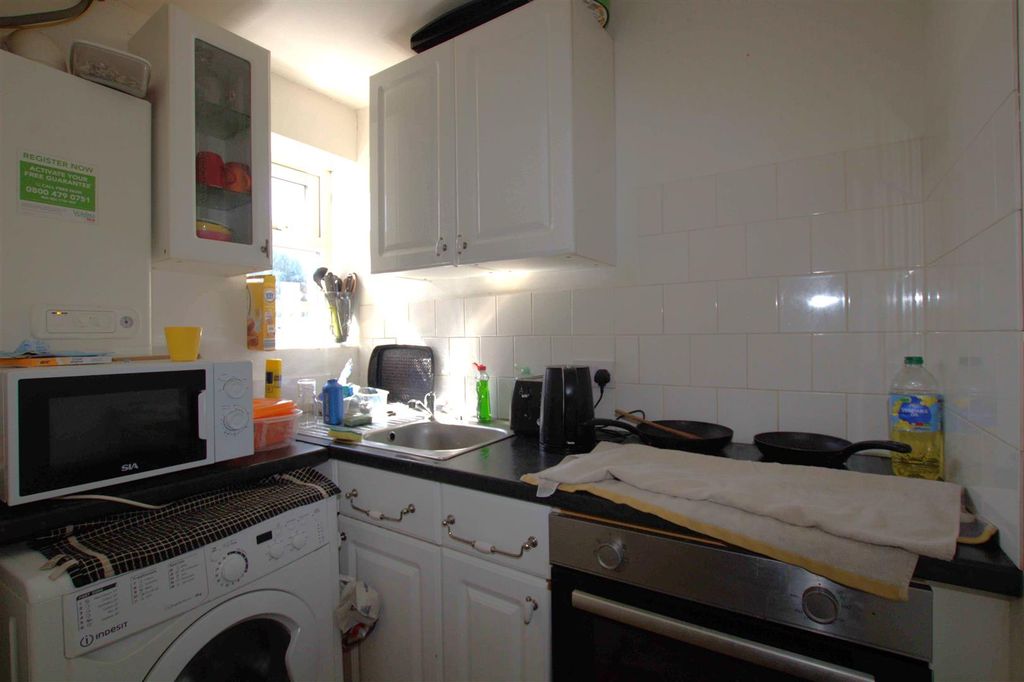 Property photo 3 of 7 Gf Kitchen
