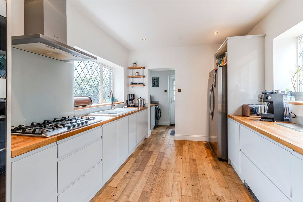 Property photo 3 of 21 Picture No. 03