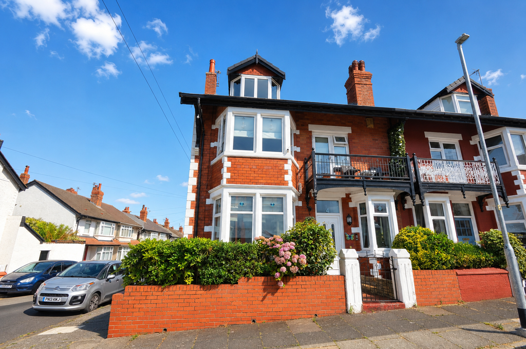 Property photo 1 of 44