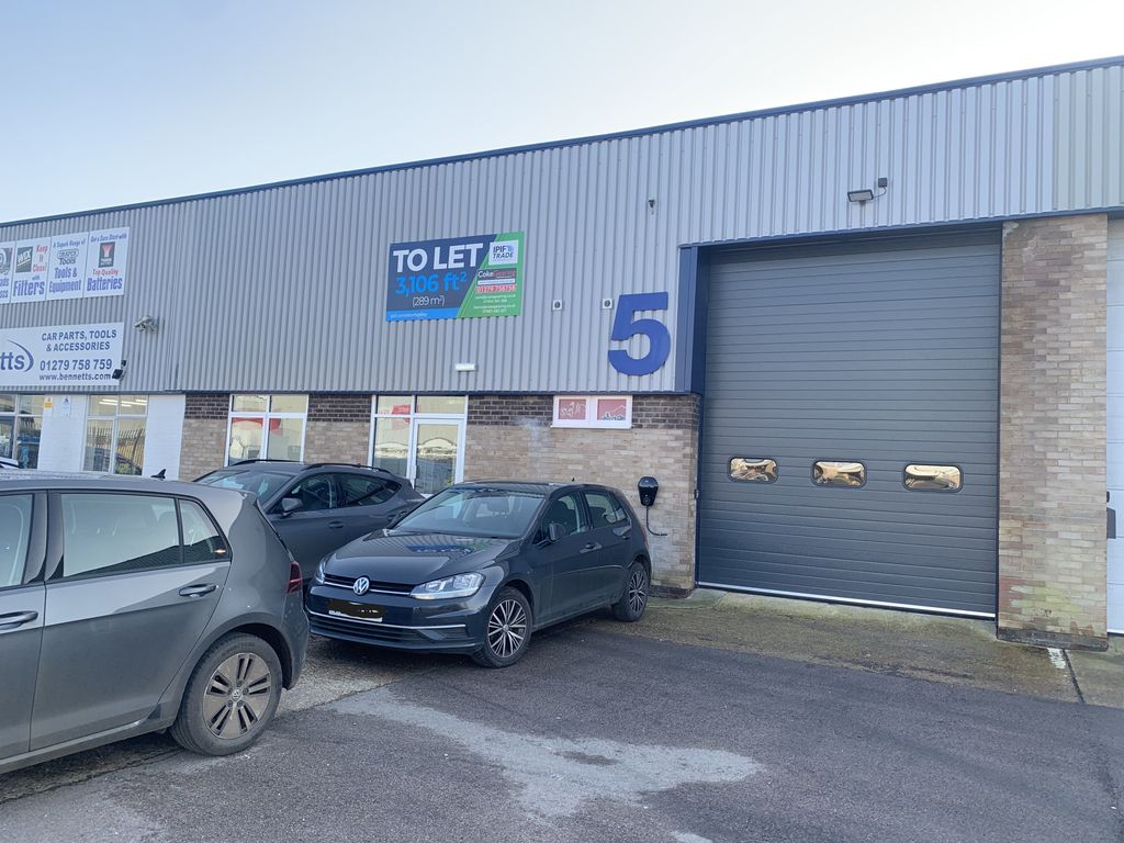 Property photo 1 of 6