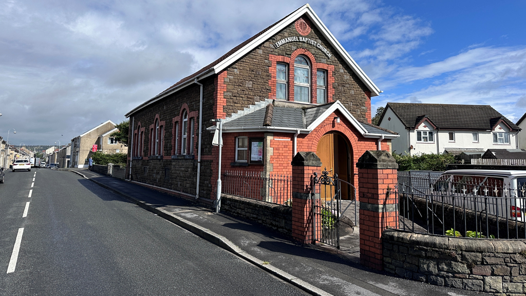 Property photo 1 of 4