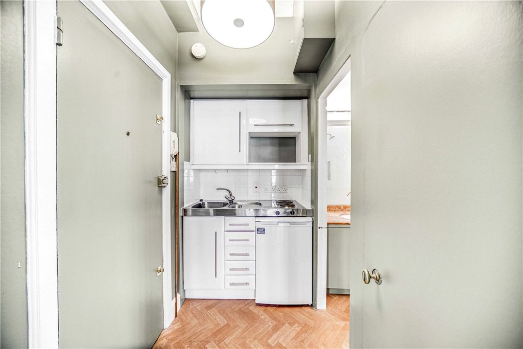 Property photo 3 of 9 Picture No. 02