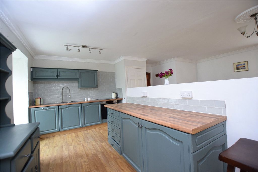 Property photo 3 of 13 Picture No. 04