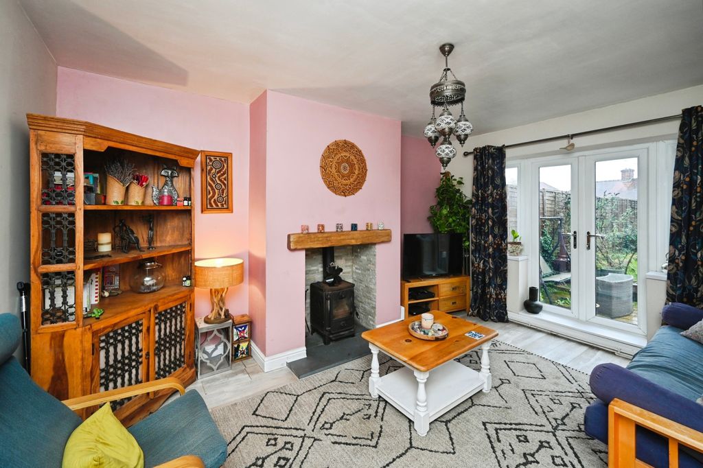 Property photo 3 of 15