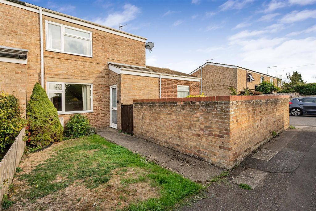Property photo 1 of 17 19_93765.Jpg