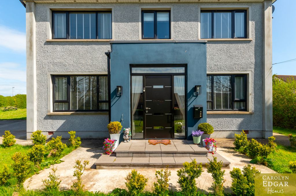 Property photo 3 of 53 019