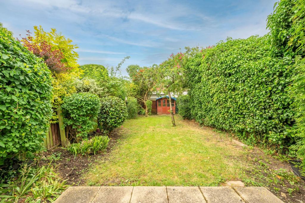 Property photo 3 of 10