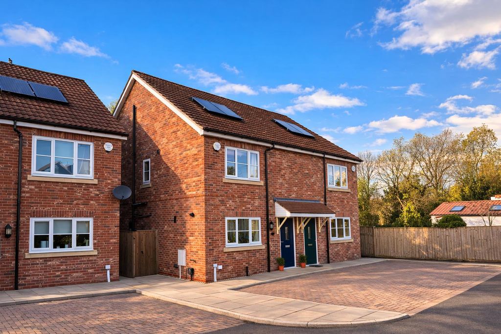 Property photo 1 of 19 892Bfa1D-4471-4229-82F5-Ad2787656D56.Jpeg