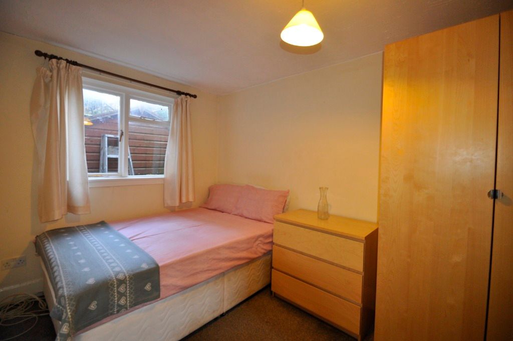 Property photo 2 of 8 Photo 2